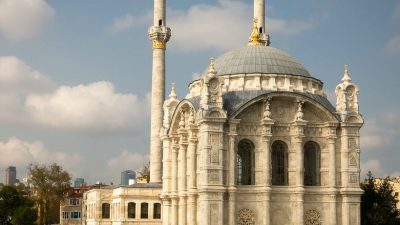 Gündeme gelen son gelişmelere göre, Cuma Hutbesinde Yürek Dağlayan Çağrı