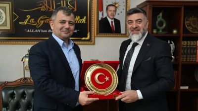 Kamuoyunu yakından ilgilendiren bu haberde, Gözden kaçırmayınBolvadin’de Siyasi İş Birliği: