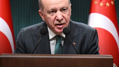 Gündeme gelen son gelişmelere göre, Siyasi Arenada Dikkat Çeken Uyarı