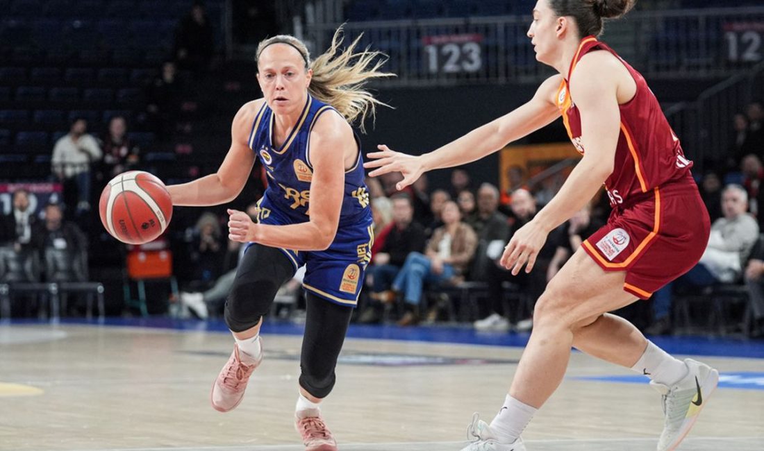 Merakla takip edilen bu gelişmede, Fenerbahçe Opet Tarih Yazdı Halkbank