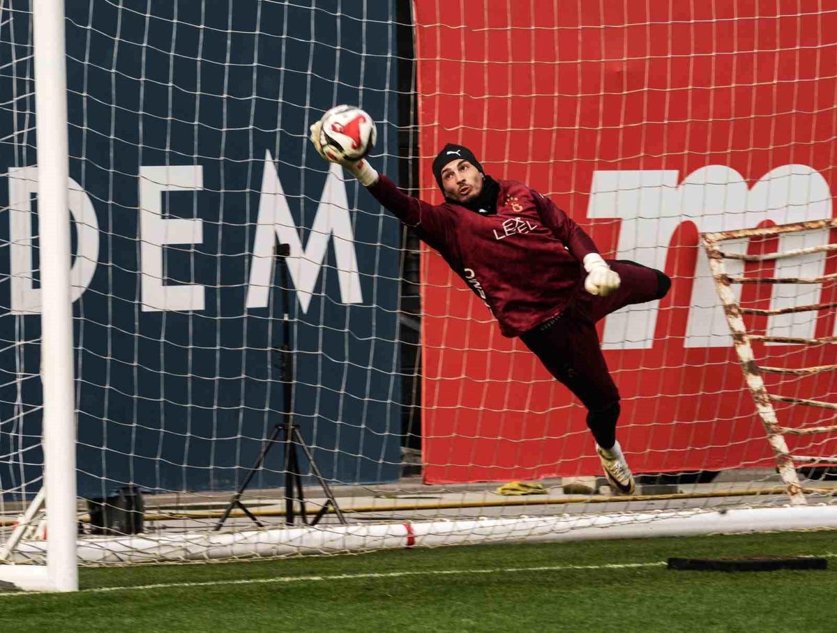 Kamuoyunu yakından ilgilendiren bu haberde, Galatasaray, Kocaelispor Maçı İçin Kemerburgaz’da