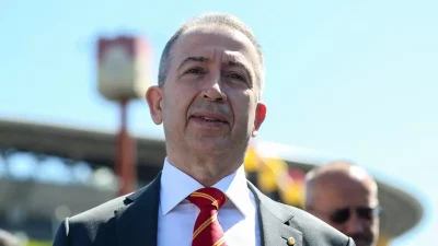 Tüm gözlerin çevrildiği bu gelişmede, Galatasaray’dan şampiyonluk mesajı: “Bayrakları hazırlasınlar”