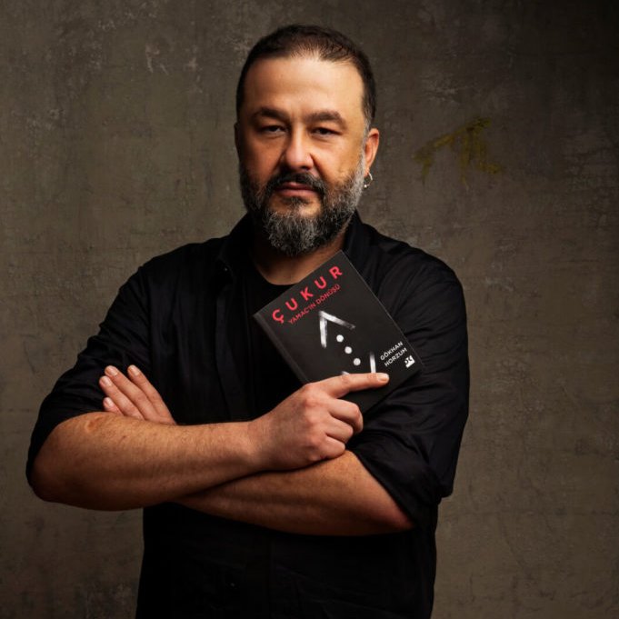 Kamuoyunu yakından ilgilendiren bu haberde, Senaristten Şiddet Tartışmalarına Yanıt Televizyon