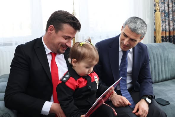 Kamuoyunu yakından ilgilendiren bu haberde, Şuhut’ta Park İçin Önemli İncelemeVali