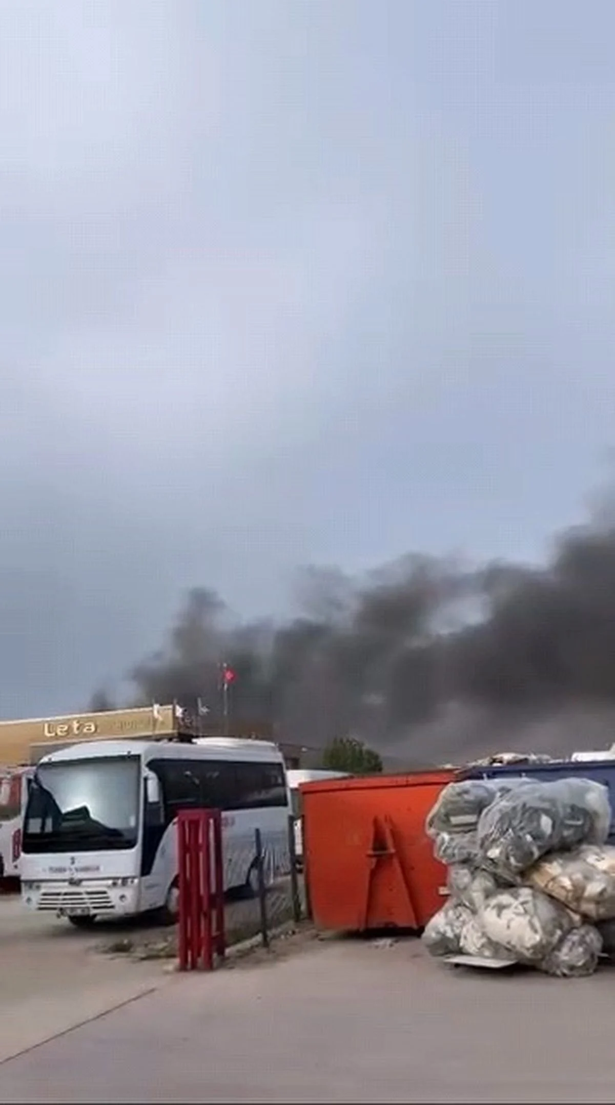 Son dakika bilgilerine göre, İnegöl Mobilya OSB’de Endüstriyel Yangın Bursa’nın