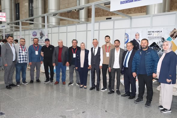 Tüm gözlerin çevrildiği bu gelişmede, İscehisar Mermerinin Sanatsal Yolculuğu Afyonkarahisar’ın