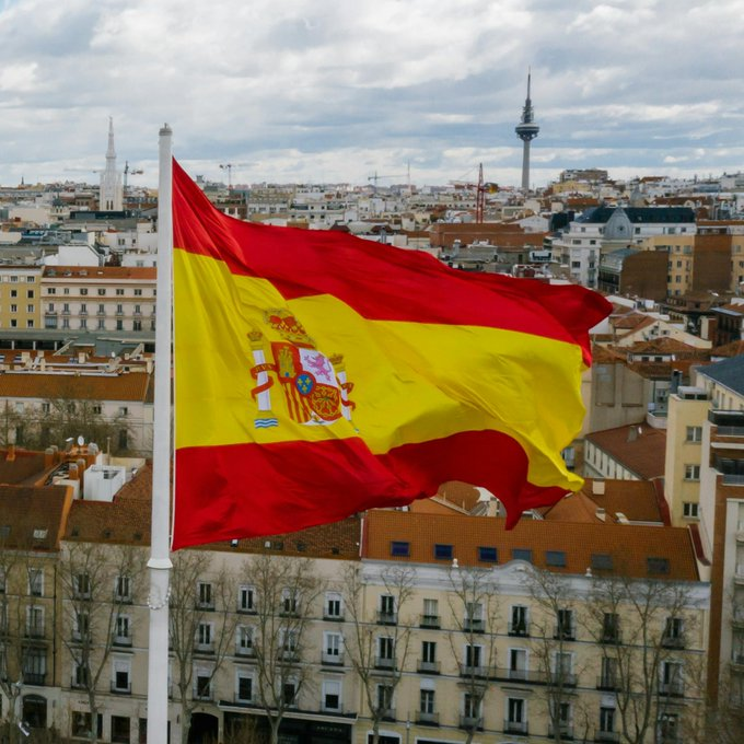 Kamuoyunda büyük yankı uyandıran bu haberde, Diplomatik Kriz Askeri Alana