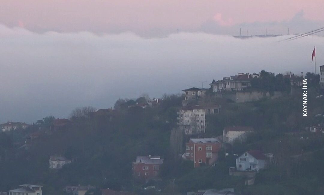 Kamuoyunu yakından ilgilendiren bu haberde, İstanbul’da Sis Köprüyü Görünmez Yaptı