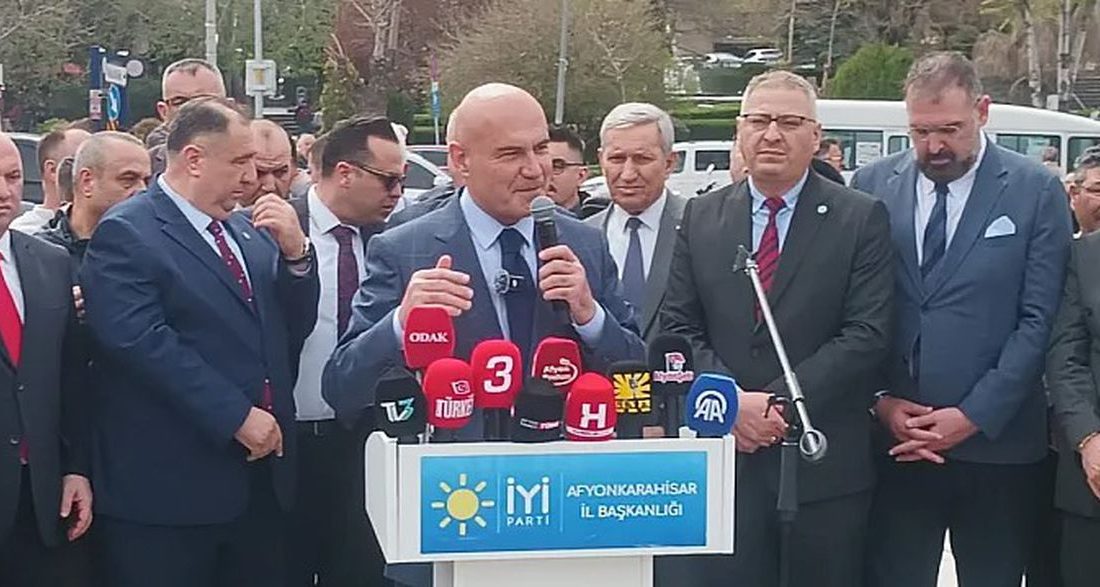 Gündeme gelen son gelişmelere göre, Beklenmeyen Kalabalık: Basın Toplantısından Mitinge.