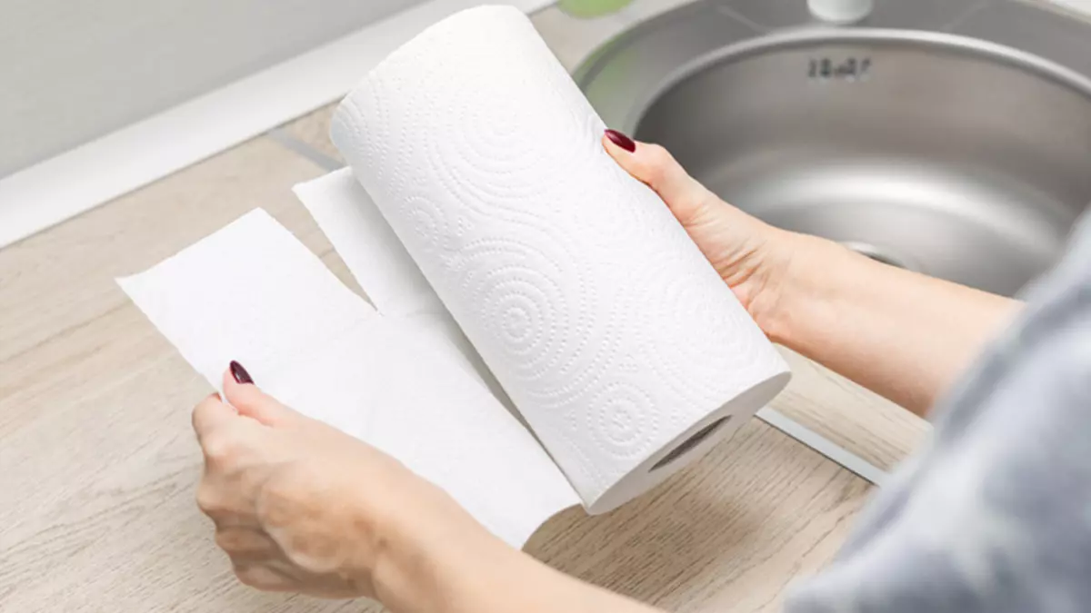 Merakla takip edilen bu gelişmede, Ev Temizliğinde Kağıt Havlu Tuzağı