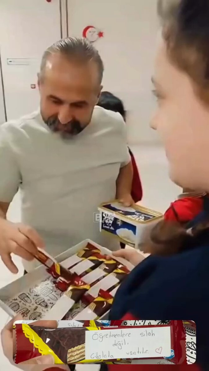 Yetkili kaynaklardan gelen bilgilere göre, Öğrencilerden Şiddete Karşı Sembolik Mesaj