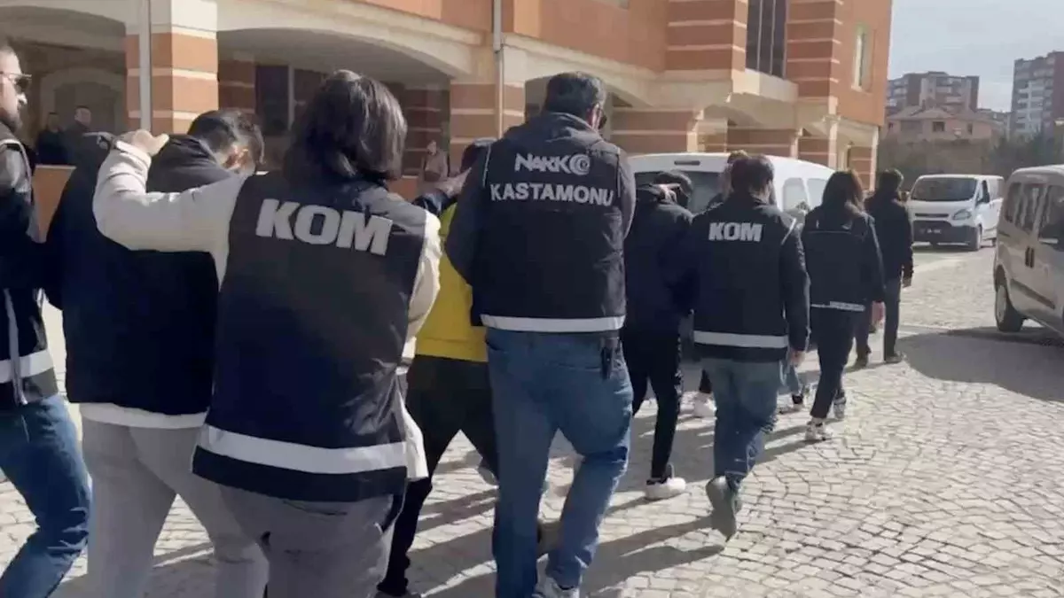 Kamuoyunda büyük yankı uyandıran bu haberde, Uzun Takip Sonucu Yakalandılar