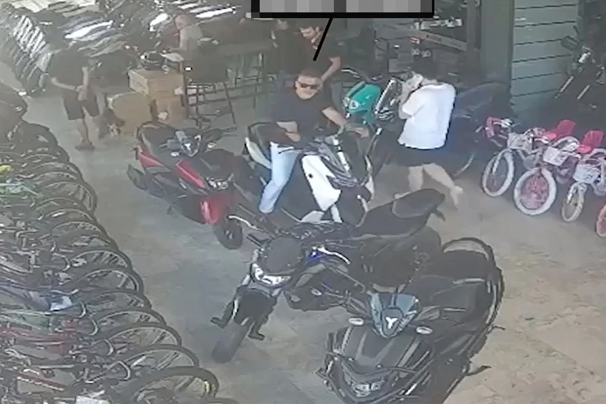 Kamuoyunu yakından ilgilendiren bu haberde, Manavgat’ta eski Belediye Başkanı Şükrü