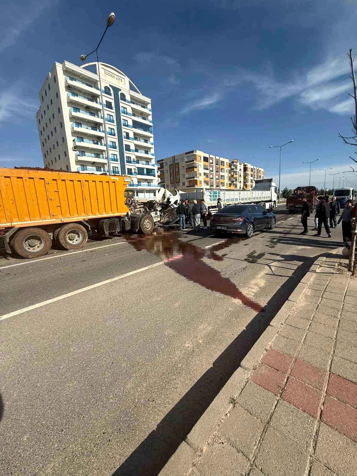 Yetkili kaynaklardan gelen bilgilere göre, Midyat-Nusaybin Karayolunda Feci Kaza Mardin’in