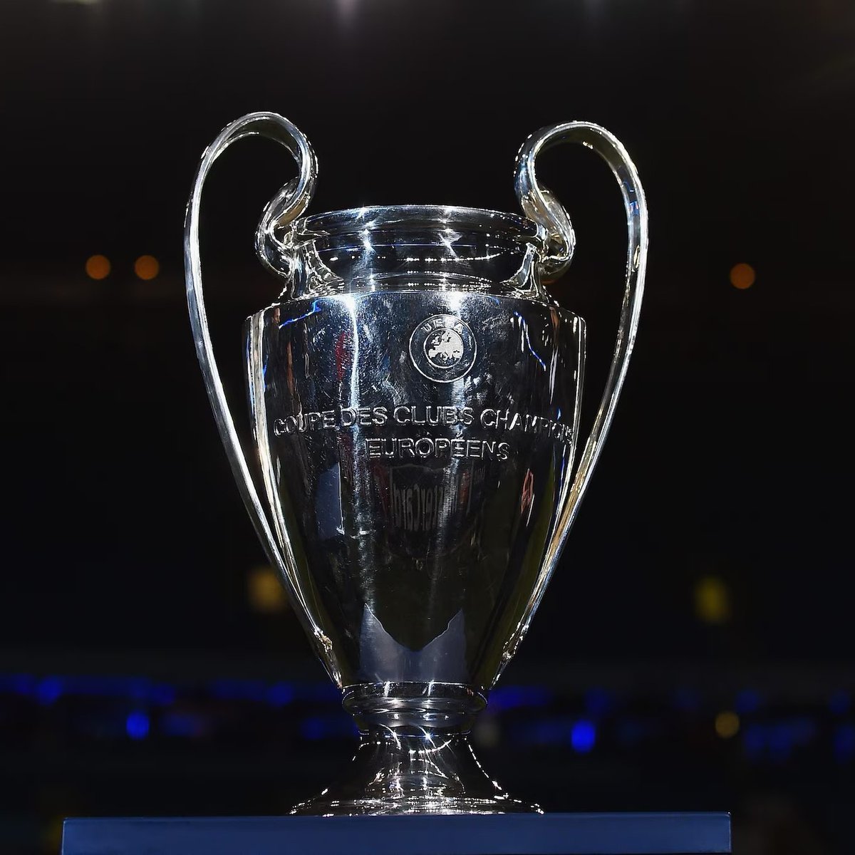 Kamuoyunu yakından ilgilendiren bu haberde, Avrupa Futbolunun Devleri Yarı Finalde