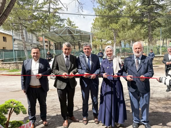 Gündeme gelen son gelişmelere göre, Sandıklı’da Yeni Eczane Kasaba Halkına