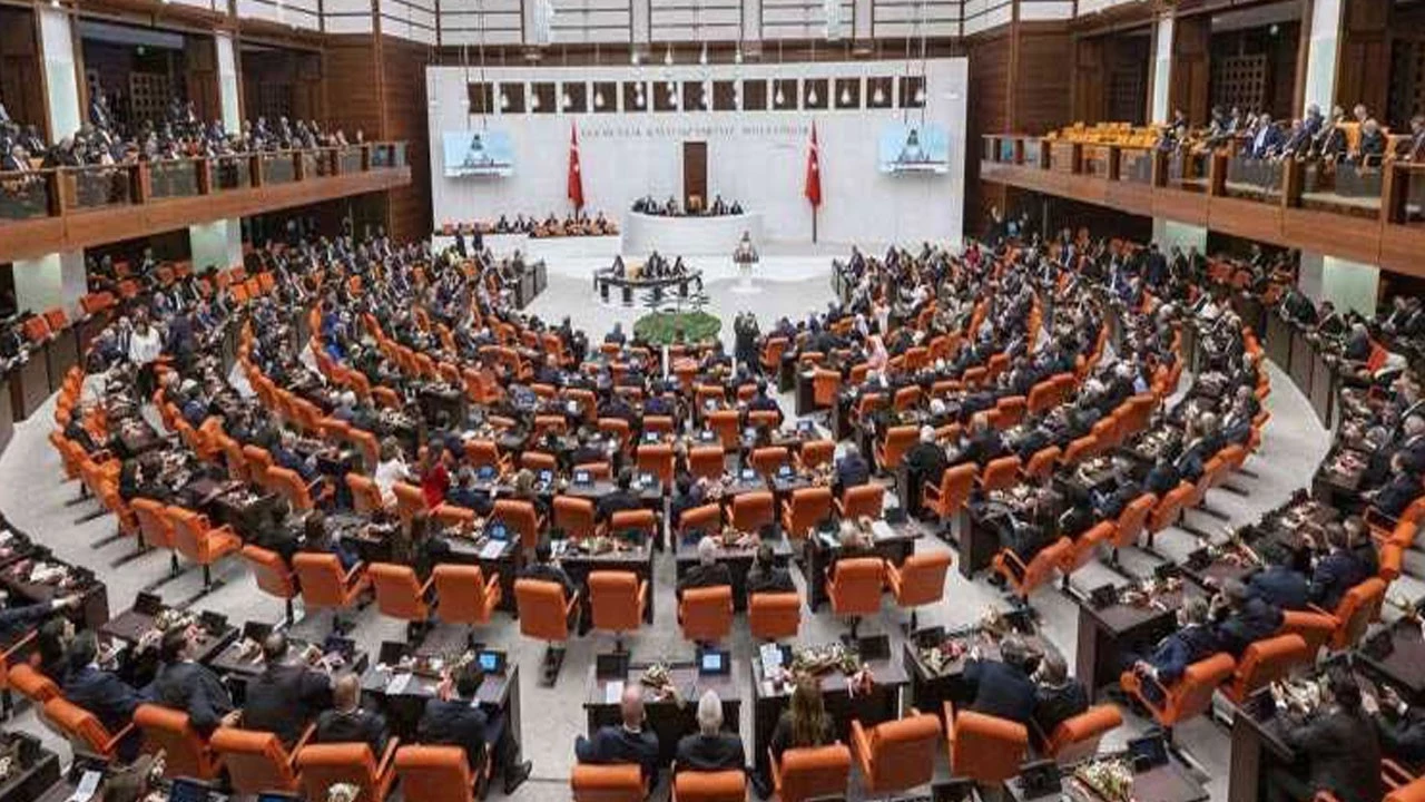 Merakla takip edilen bu gelişmede, Meclis’ten Okul Güvenliği İçin Tarihi