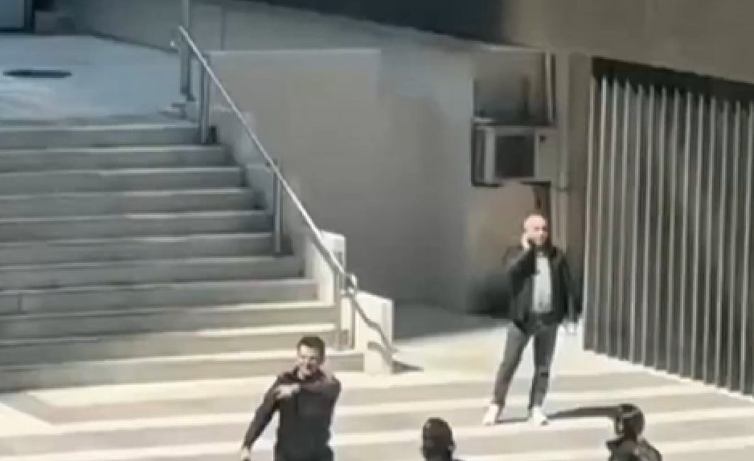 Terör Saldırısı Anında “Sen Sağ Bek Ben Sol Bek” Diyen Şahsın İfadesi: “Pişmanım” Son dakika bilgilerine göre, Terör saldırısı anında yaşananlar Geçtiğimiz dönemde