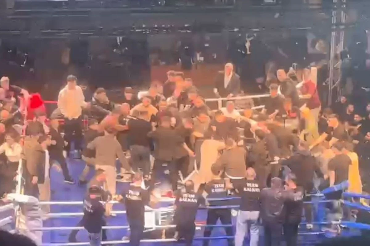 Gündeme gelen son gelişmelere göre, Ringdeki Şampiyonluk Mücadelesi Kavga ile