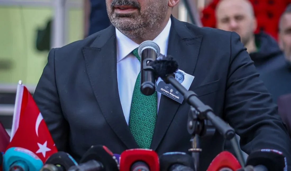 Tüm gözlerin çevrildiği bu gelişmede, Trabzonspor Asbaşkanı Zeyyat Kafkas, Galatasaray’ı