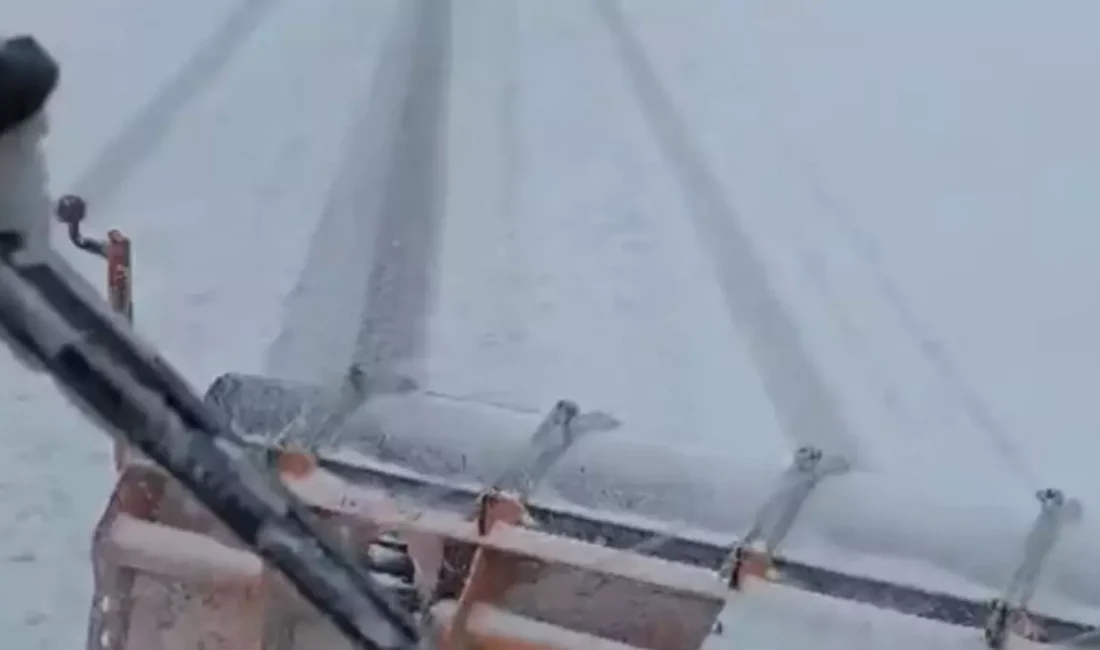 Gündeme gelen son gelişmelere göre, Tunceli’de Kar Yağışı Ulaşımı Etkiledi