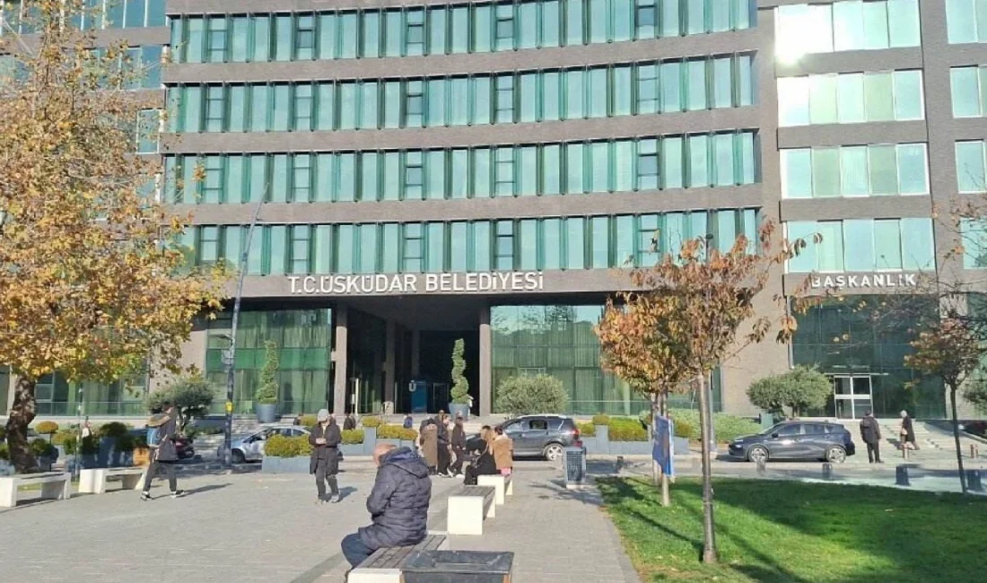 Tüm gözlerin çevrildiği bu gelişmede, 30 adrese eş zamanlı baskın
