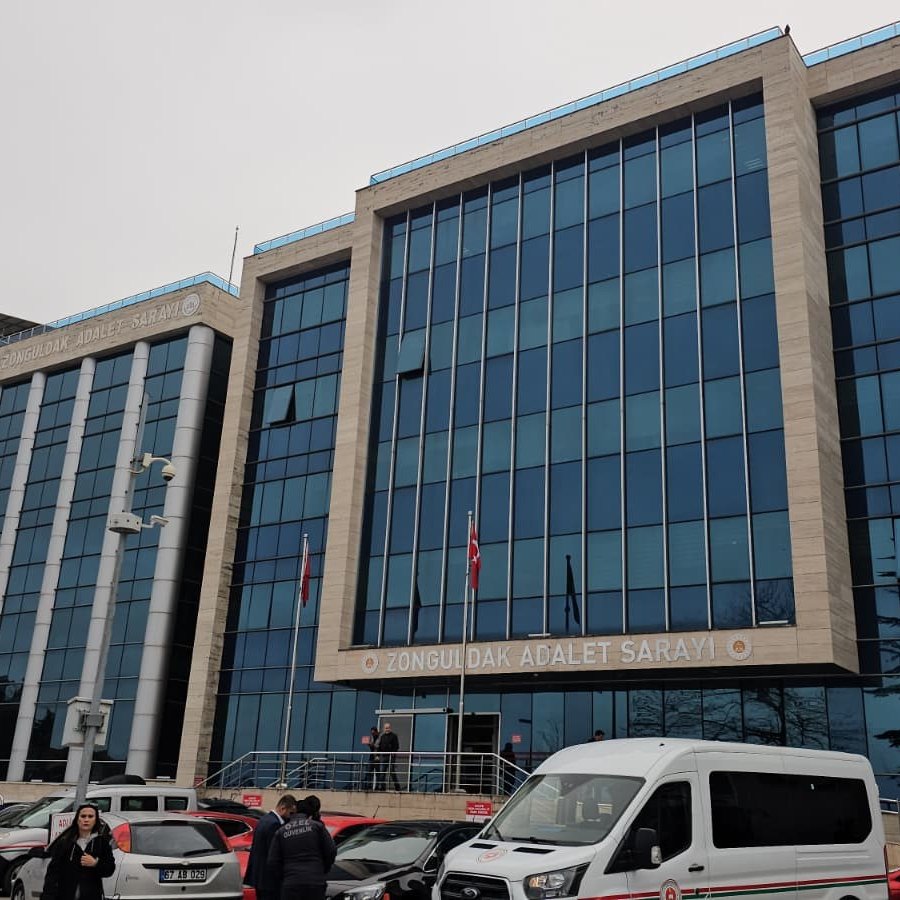 Tüm gözlerin çevrildiği bu gelişmede, Zonguldak’ta, sosyal medya üzerinden tehdit