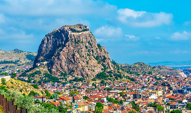 Meteoroloji Genel Müdürlüğü verilerine göre, Afyonkarahisar, Uşak ve Denizli genelinde
