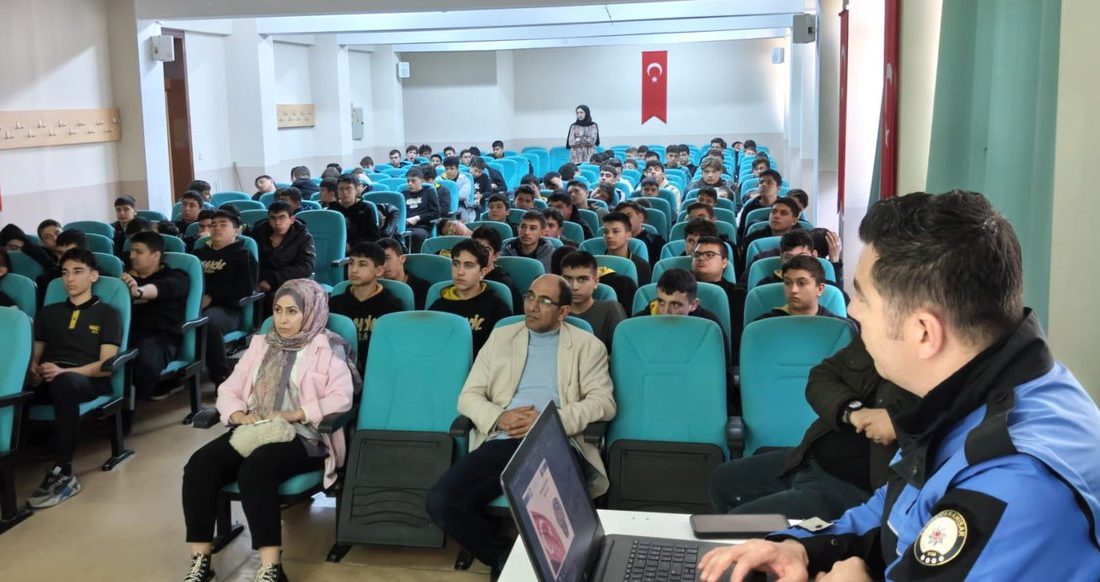 Gündeme gelen son gelişmelere göre, Gençleri Bilinçlendirme Projesi Afyonkarahisar Emniyet
