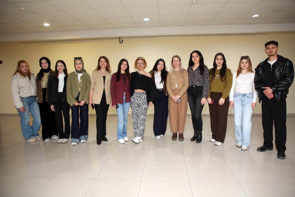 Kamuoyunu yakından ilgilendiren bu haberde, Sanatın Kalbi AKÜ GSF’de Attı
