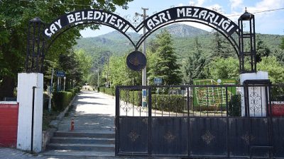 Afyonkarahisar’ın Bolvadin ilçesi sakinlerinden, bölgenin sevilen isimlerinden Hacı Ali Doğan,