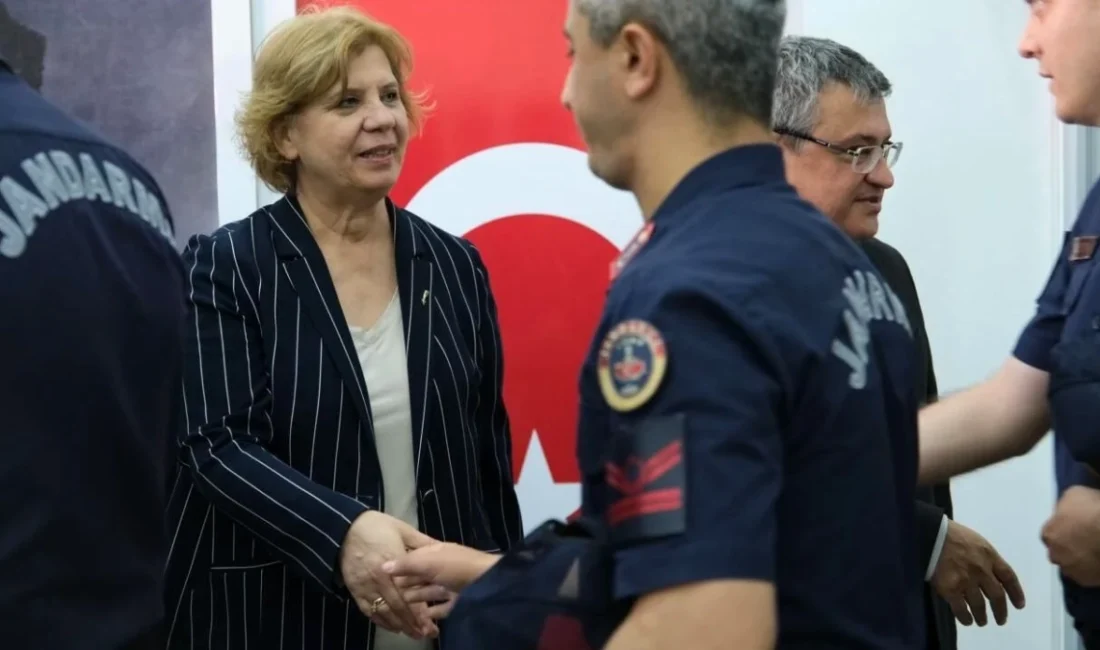 Yalova’nın Çiftlikköy ilçesinde, Kurban Bayramı öncesi geleneksel bayramlaşma töreni yoğun