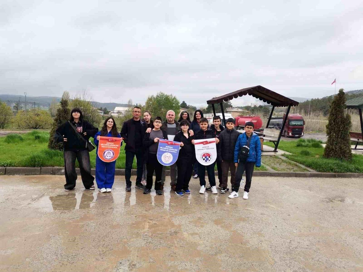 Kamuoyunda büyük yankı uyandıran bu haberde, Erzincan Satrancında Tarihi Başarı.