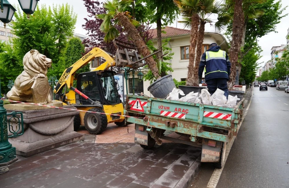 Eskişehir’in simge noktalarından biri olan Köprübaşı, sıcak havaların gelmesiyle birlikte