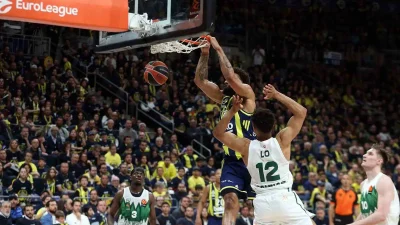 Son dakika bilgilerine göre, Fenerbahçe Beko, EuroLeague play-off serisinde büyük