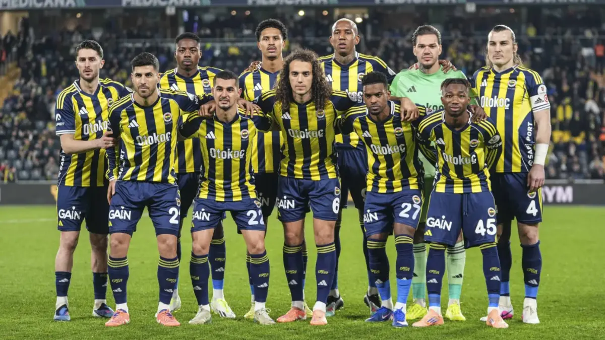 Tüm gözlerin çevrildiği bu gelişmede, Fenerbahçe Sezon Finalinde Üç Yıldızdan