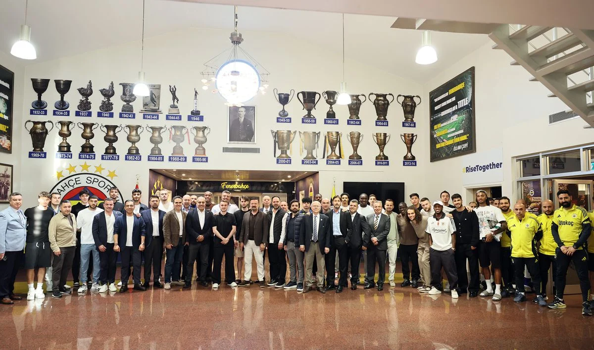 Kamuoyunu yakından ilgilendiren bu haberde, Fenerbahçe Spor Kulübü, 2025-2026 Süper