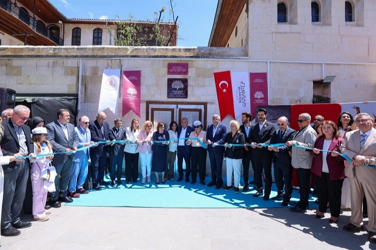 Gaziantep Büyükşehir Belediyesi ile Süzer Ailesi’nin ortaklaşa yürüttüğü restorasyon ve