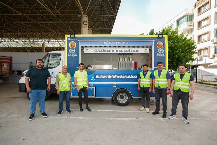 İzmir’de sosyal belediyecilik anlayışıyla hareket eden Gaziemir Belediyesi, yakınlarını kaybeden