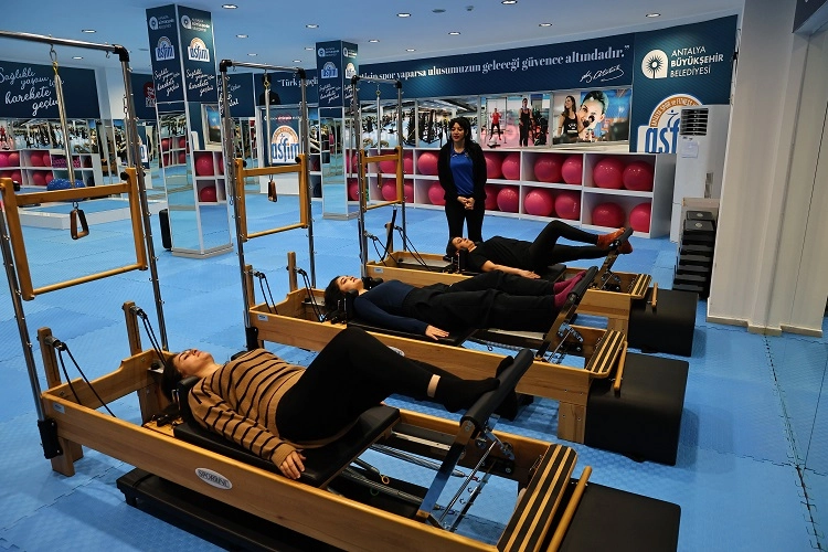 Antalya Büyükşehir Belediyesi bünyesinde hizmet veren Antalya Spor ve Fitness