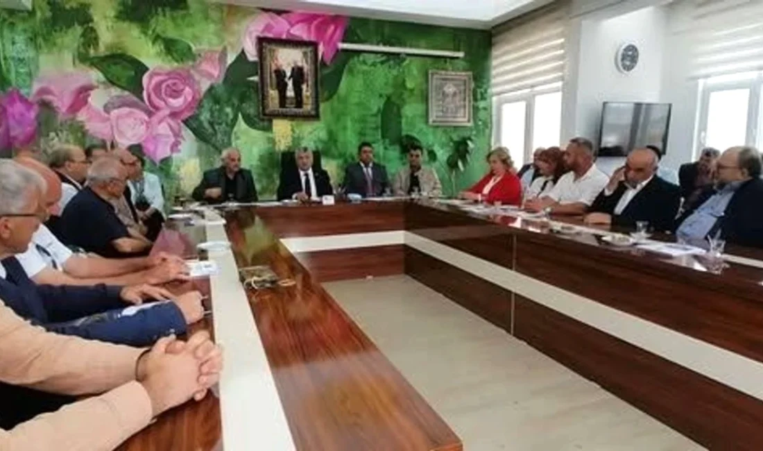 Isparta’nın Senirkent ilçesinde, belediye tarafından her yıl geleneksel olarak düzenlenen