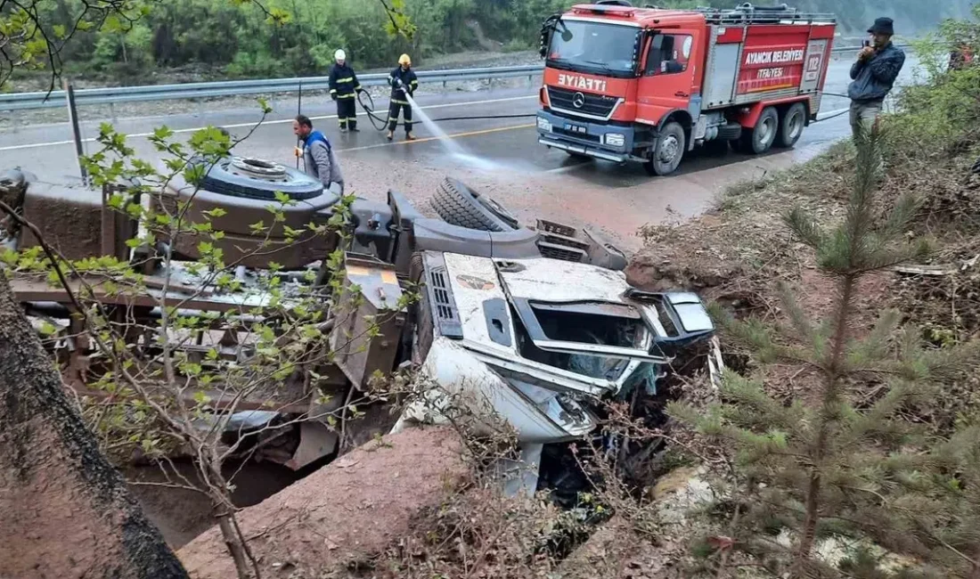 Tüm gözlerin çevrildiği bu gelişmede, Sinop Ayancık’ta Trafik Kazası: Kum