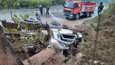 Tüm gözlerin çevrildiği bu gelişmede, Sinop Ayancık’ta Trafik Kazası: Kum