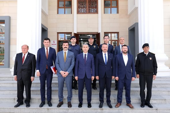 Tüm gözlerin çevrildiği bu gelişmede, Afyonkarahisar Valisi Dr. Naci Aktaş,