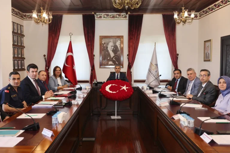 GÖKYÜZÜ GÖZLEM ETKİNLİĞİYLE İLGİLİ ÖNEMLİ TOPLANTI