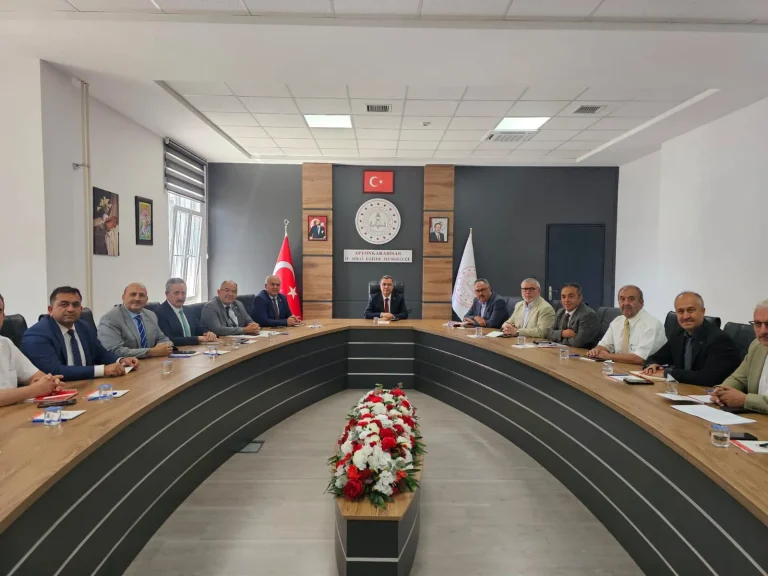 Milli Eğitimde Yeni Dönemin İlk Toplantısı Yapıldı