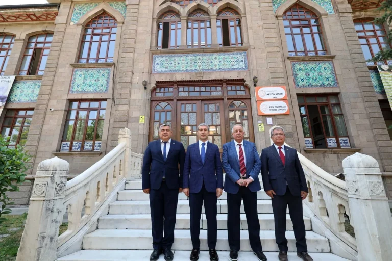 Vali Aktaş, Restorasyon Çalışmalarını Yerinde İnceledi