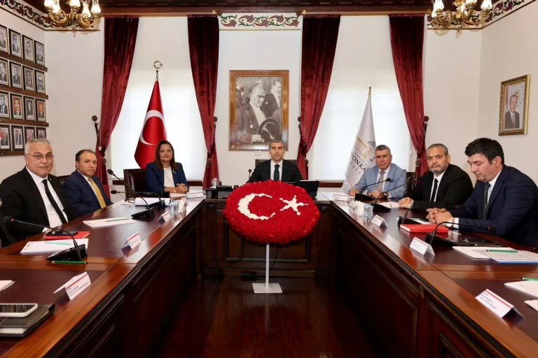 VALİLİKTE ÖNEMLİ TOPLANTI