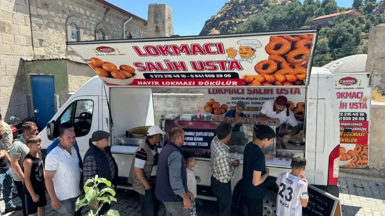 Büyük Taarruz şehitleri için lokma ikramı yapıldı