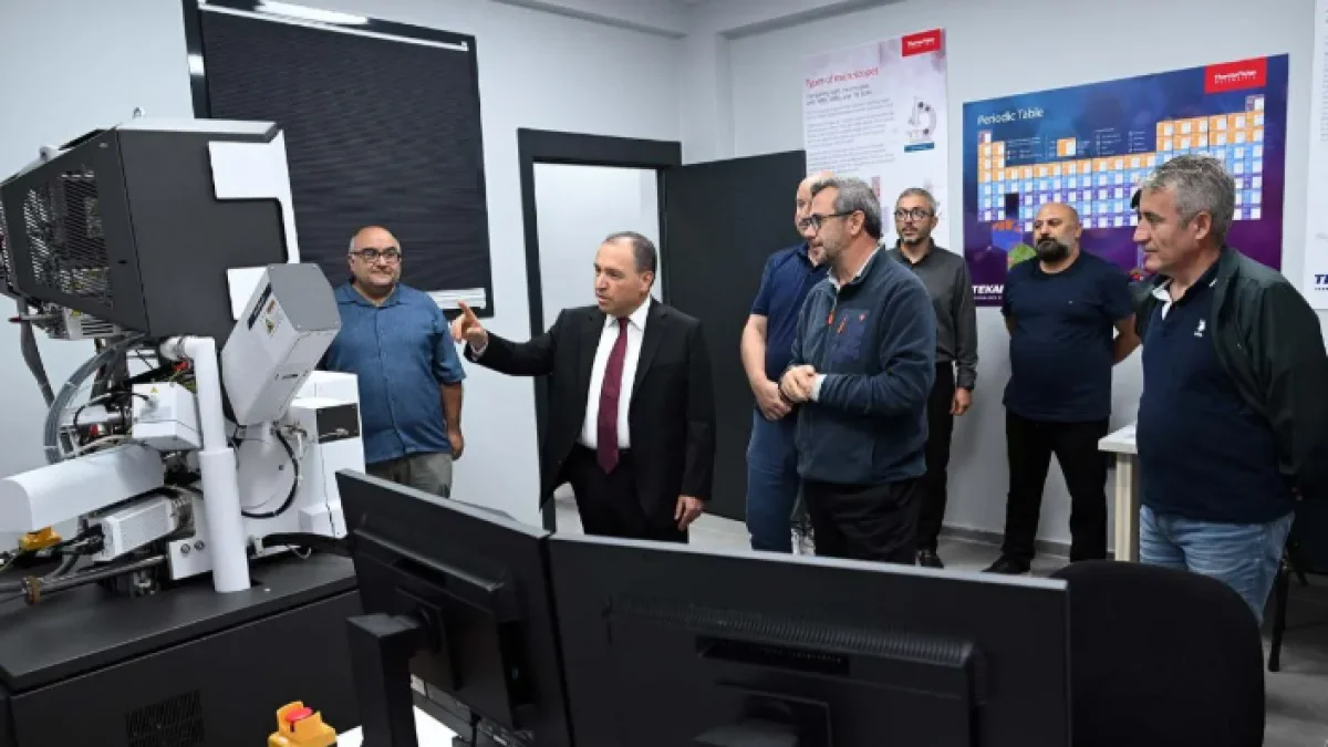 Bilimsel Araştırmalarda Yeni Milat: AKÜ Araştırma Merkezine Dev Mikroskop